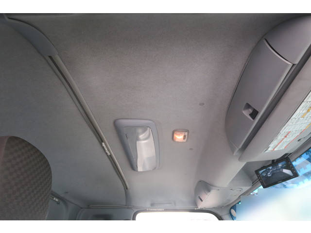 いすゞフォワードアルミウイング中型（4t）[写真09]