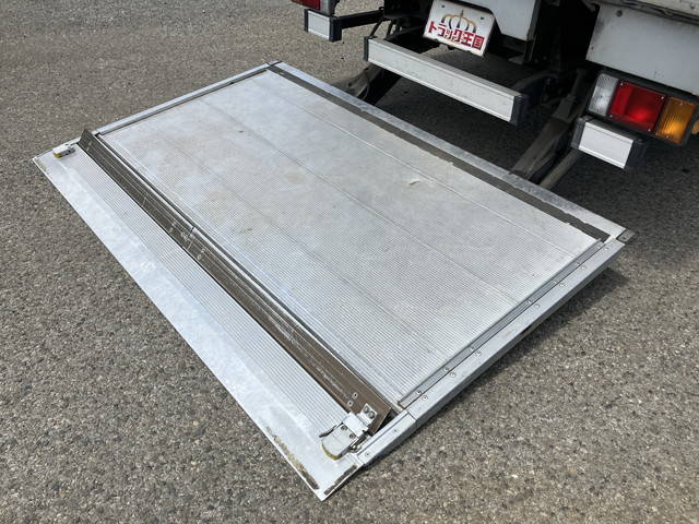 トヨタその他の車種パネルウイング小型（2t・3t）[写真20]