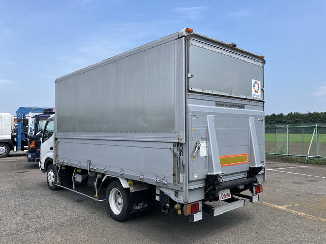 トヨタその他の車種パネルウイング小型（2t・3t）[写真04]