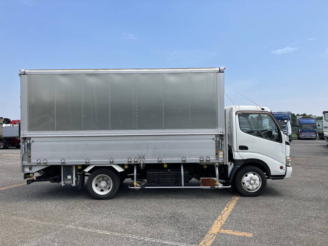 トヨタその他の車種パネルウイング小型（2t・3t）[写真07]