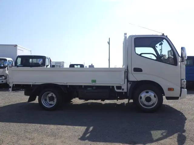 トヨタダイナ平ボディ小型（2t・3t）[写真04]