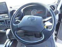 トヨタダイナ平ボディ小型（2t・3t）[写真09]