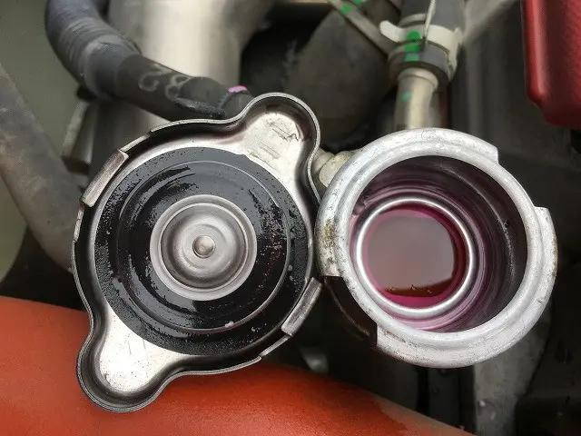 日野デュトロ平ボディ小型（2t・3t）[写真15]