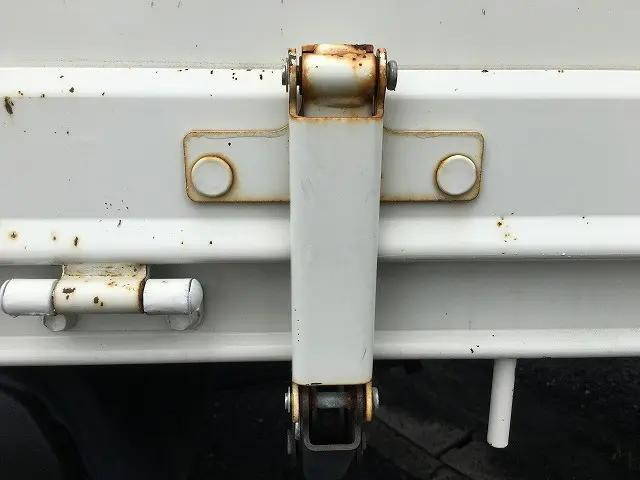 日野デュトロ平ボディ小型（2t・3t）[写真21]