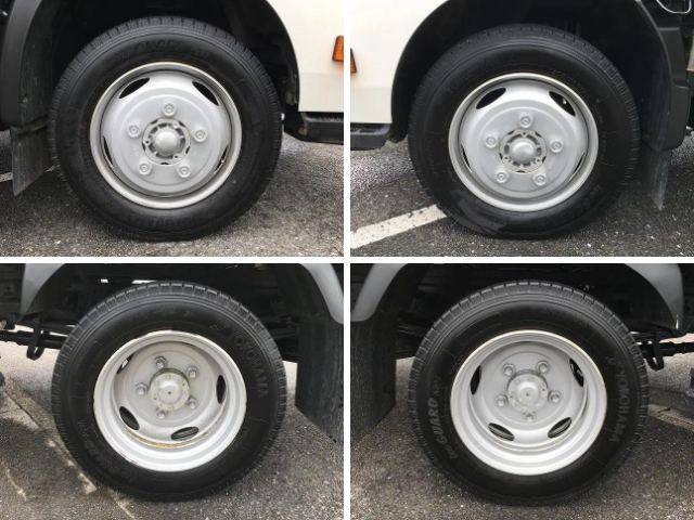 日野デュトロ平ボディ小型（2t・3t）[写真36]