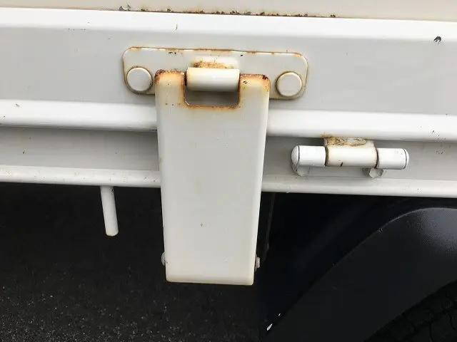 日野デュトロ平ボディ小型（2t・3t）[写真17]