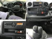 日野デュトロ平ボディ小型（2t・3t）[写真34]