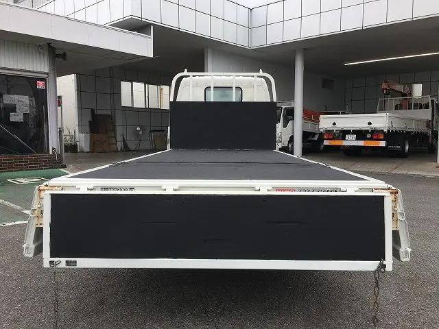 日野デュトロ平ボディ小型（2t・3t）[写真09]