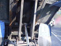 いすゞエルフダブルキャブ・ダンプ小型（2t・3t）[写真12]