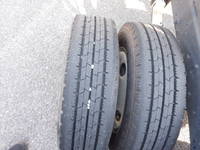 いすゞエルフダブルキャブ・ダンプ小型（2t・3t）[写真14]