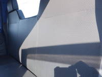 いすゞエルフダブルキャブ・ダンプ小型（2t・3t）[写真29]