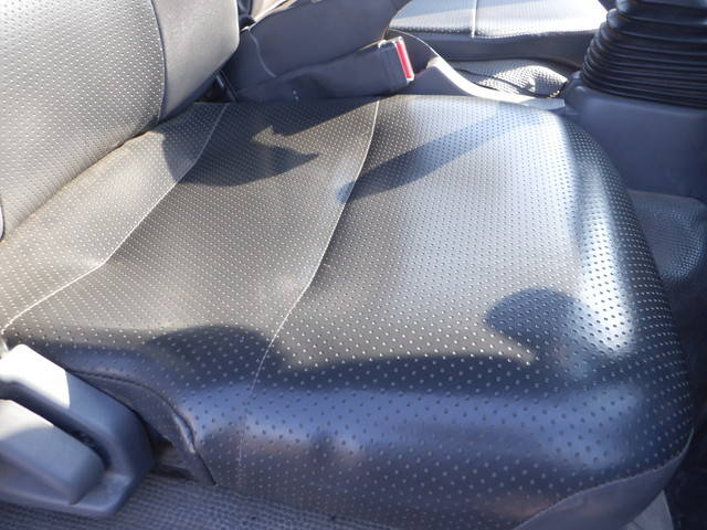 いすゞエルフダブルキャブ・ダンプ小型（2t・3t）[写真35]