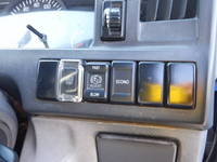 いすゞエルフダブルキャブ・ダンプ小型（2t・3t）[写真37]