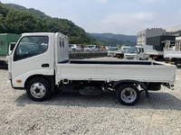 トヨタダイナ平ボディ小型（2t・3t）[写真05]