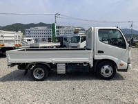 トヨタダイナ平ボディ小型（2t・3t）[写真06]