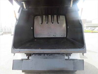 いすゞエルフパッカー車（塵芥車）小型（2t・3t）[写真17]