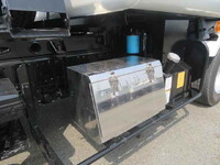 いすゞエルフパッカー車（塵芥車）小型（2t・3t）[写真24]