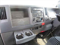 いすゞエルフパッカー車（塵芥車）小型（2t・3t）[写真34]