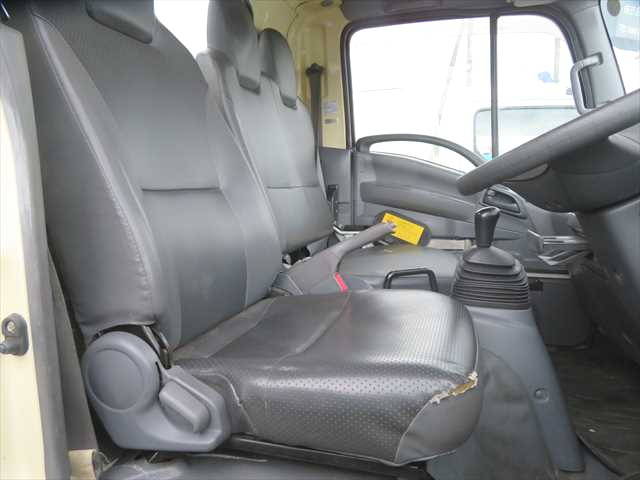 いすゞエルフパッカー車（塵芥車）小型（2t・3t）[写真35]