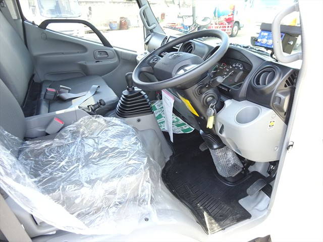 トヨタダイナパッカー車（塵芥車）小型（2t・3t）[写真17]