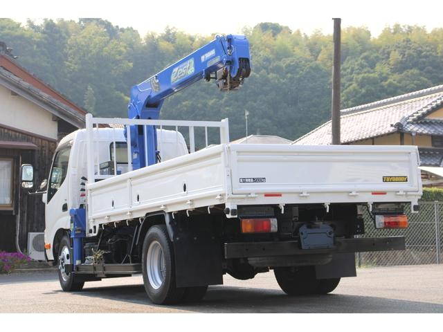 日野デュトロクレーン3段小型（2t・3t）[写真02]