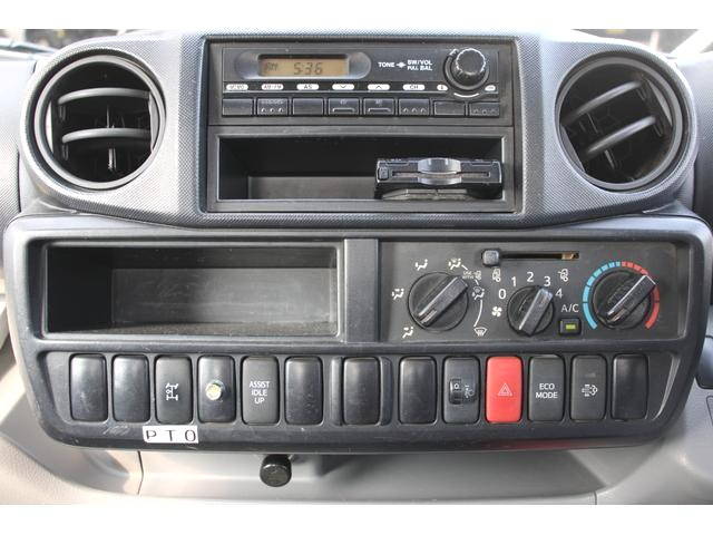 日野デュトロクレーン3段小型（2t・3t）[写真34]