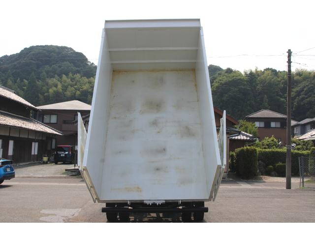 日野レンジャー深ダンプ（土砂禁ダンプ）中型（4t）[写真07]