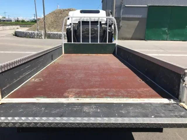 いすゞエルフ平ボディ小型（2t・3t）[写真20]