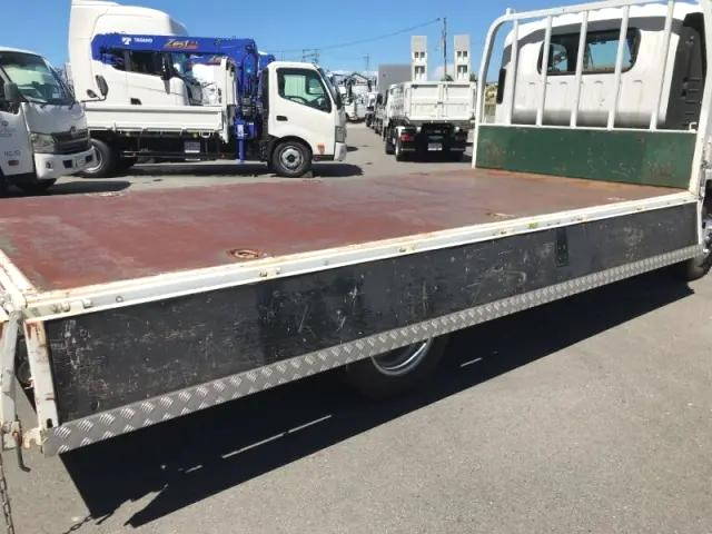 いすゞエルフ平ボディ小型（2t・3t）[写真28]