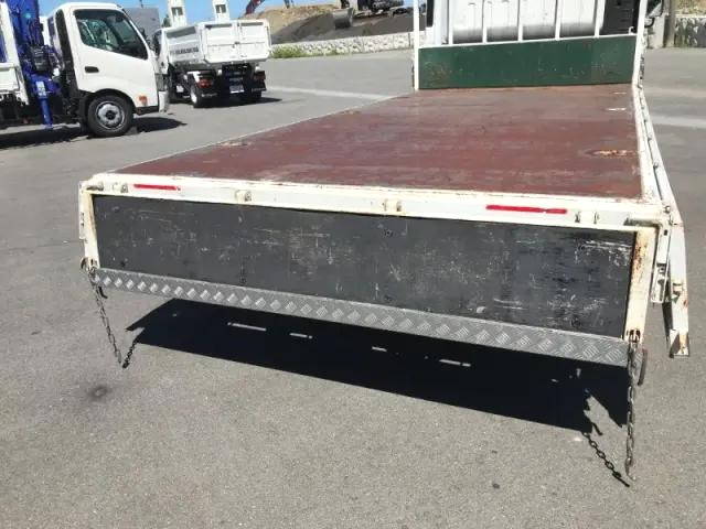 いすゞエルフ平ボディ小型（2t・3t）[写真29]