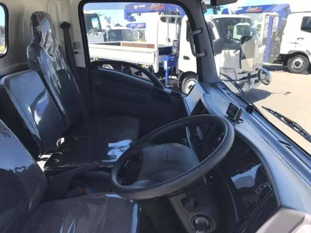 いすゞエルフ平ボディ小型（2t・3t）[写真06]