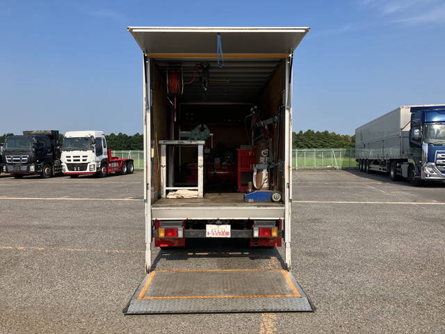 いすゞエルフその他の形状小型（2t・3t）[写真11]