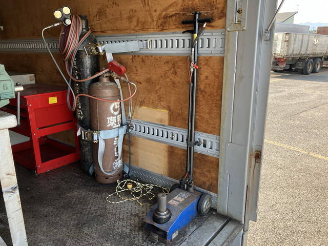 いすゞエルフその他の形状小型（2t・3t）[写真17]