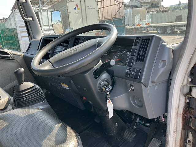 いすゞエルフその他の形状小型（2t・3t）[写真36]