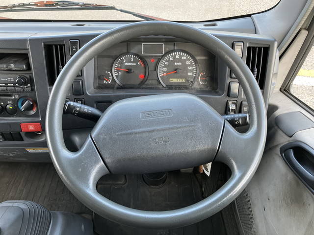 いすゞエルフその他の形状小型（2t・3t）[写真37]