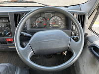 いすゞエルフその他の形状小型（2t・3t）[写真38]