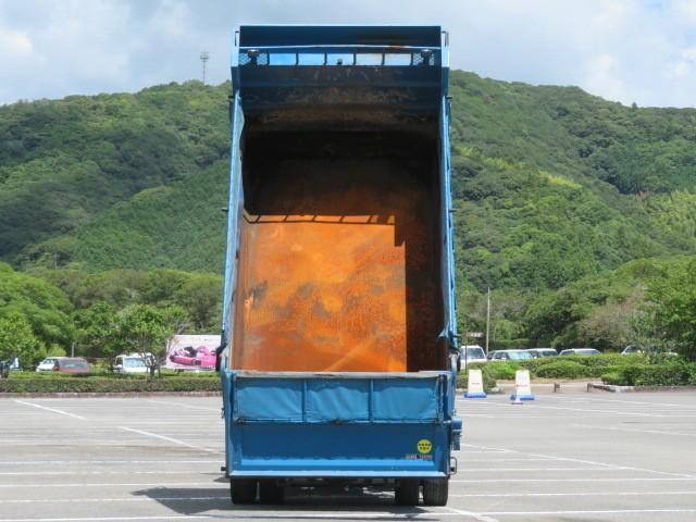 日野レンジャーダンプ増トン（6t・8t）[写真10]