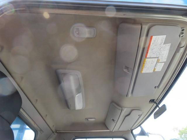 日野レンジャーダンプ増トン（6t・8t）[写真27]