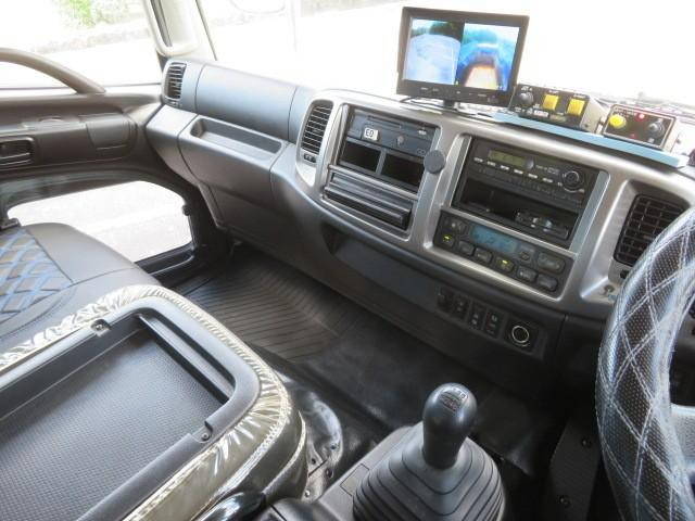 日野レンジャーダンプ増トン（6t・8t）[写真30]