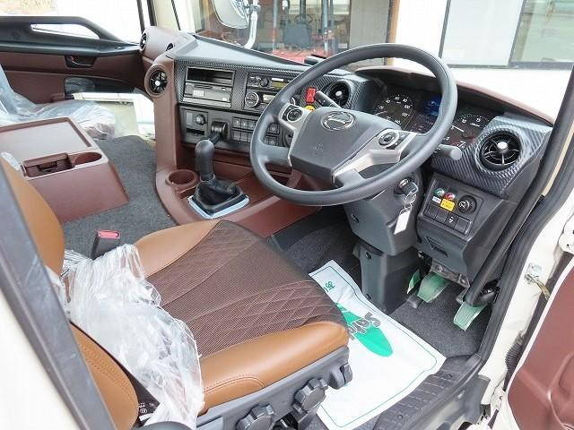 日野プロフィアセルフローダー大型（10t）[写真28]