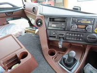 日野プロフィアセルフローダー大型（10t）[写真31]