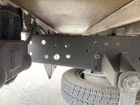 いすゞエルフダブルキャブ（Wキャブ）小型（2t・3t）[写真16]