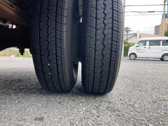 いすゞエルフダブルキャブ（Wキャブ）小型（2t・3t）[写真26]