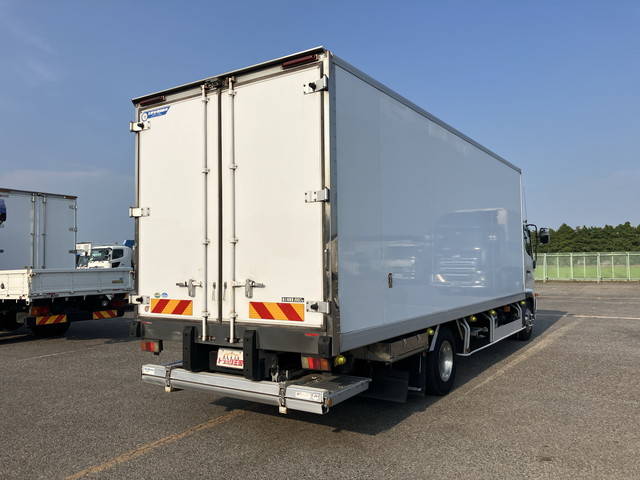 日野レンジャー冷凍車（冷蔵車）中型（4t）[写真02]