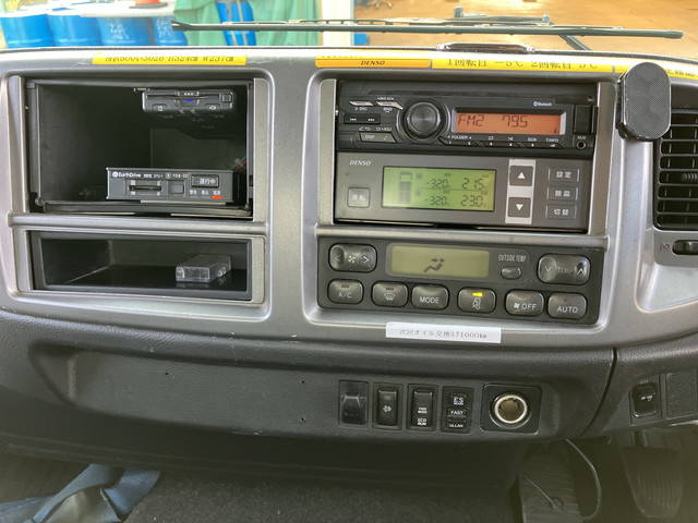 日野レンジャー冷凍車（冷蔵車）中型（4t）[写真38]