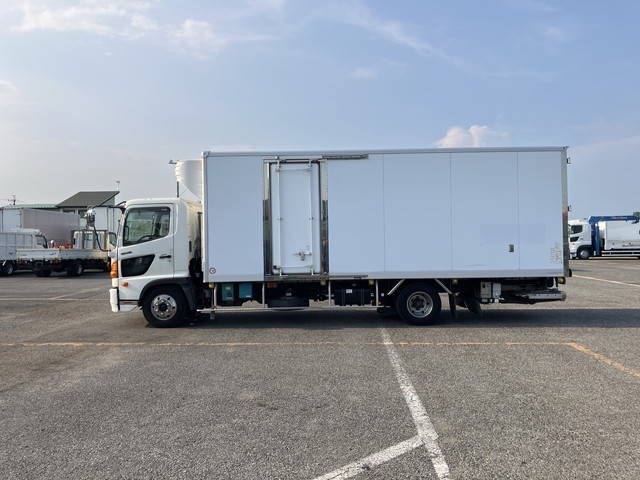 日野レンジャー冷凍車（冷蔵車）中型（4t）[写真05]