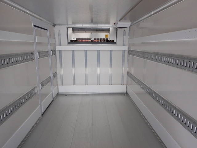 トヨタその他の車種冷凍車（冷蔵車）小型（2t・3t）[写真27]