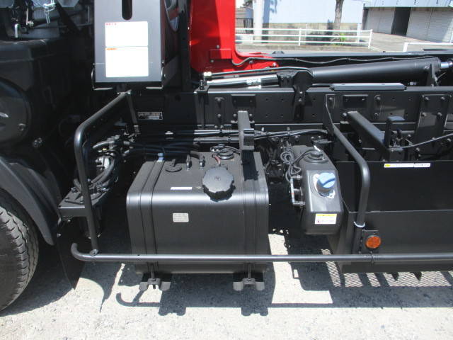 三菱ふそうファイターコンテナ専用車中型（4t）[写真13]