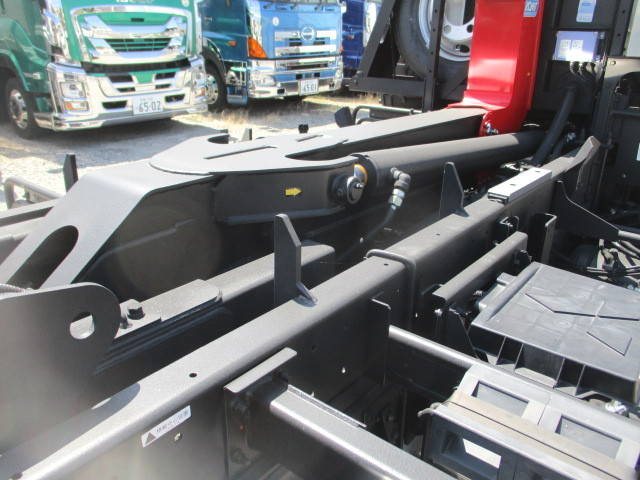 三菱ふそうファイターコンテナ専用車中型（4t）[写真18]