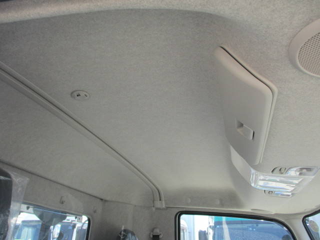 三菱ふそうファイターコンテナ専用車中型（4t）[写真23]